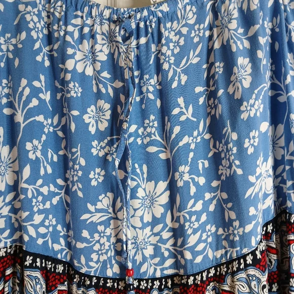 Vintage White Stag Blue and Red Tiered Maxi Skirt Sz Large - Picture 3 of 9